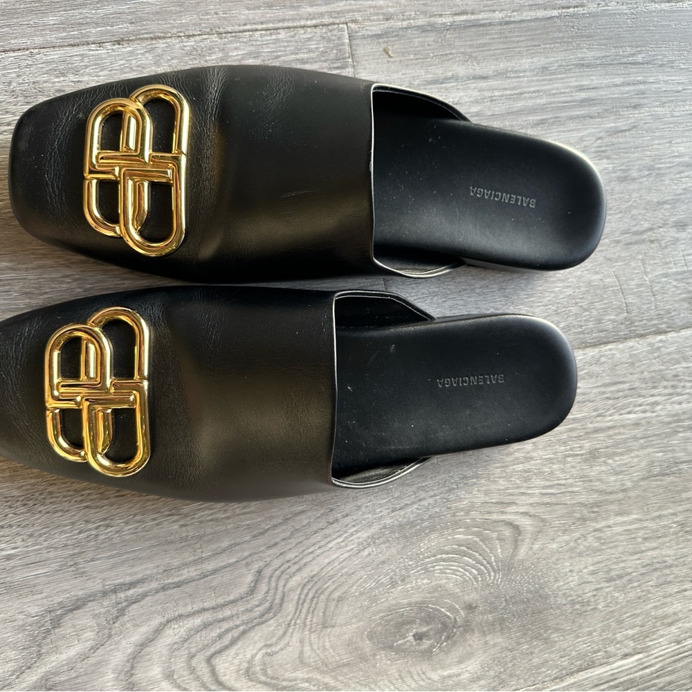 Balenciaga mules